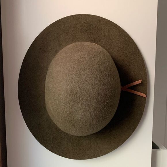 Felt floppy hat NEW without tags unworn main image 7